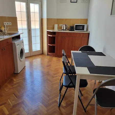 Apartment Oktogon Rooftop Terrace Budapest